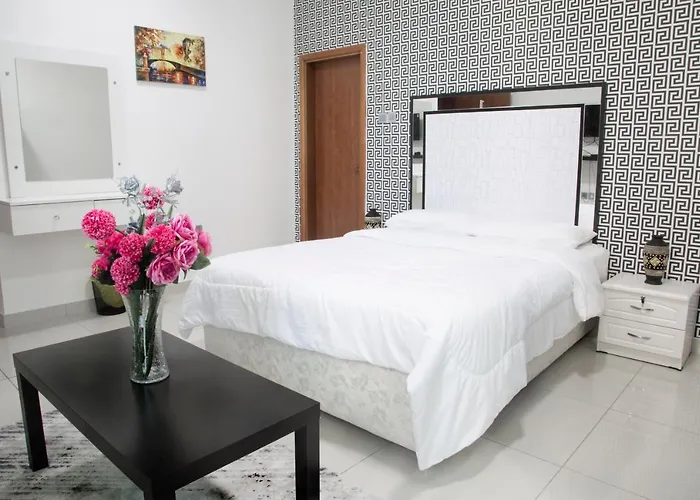Luxurious Beach Front Room With Sea View-Private Bathroom