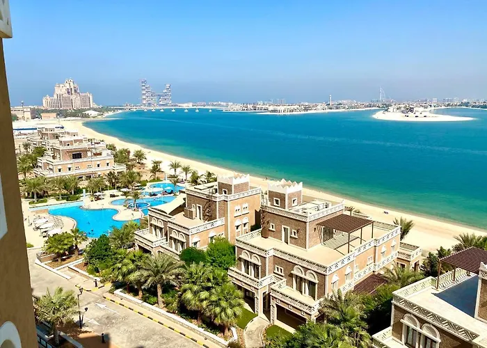 Spacious 4 Bd Apartment With Amazing Sea View
