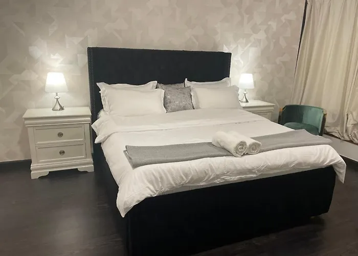 Usmans 1 Bedroom 4 Beds Jbr Huge Sea View 120 Sqm 2 Balconies