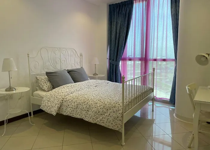 Luxurious One Bedroom - Jasmine