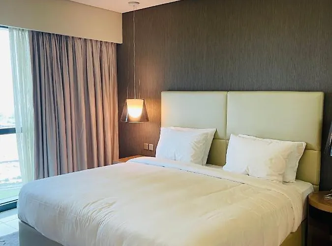 A3301 Paramount Hotel 5 Star Two Bedroom Burj Khalifa Around