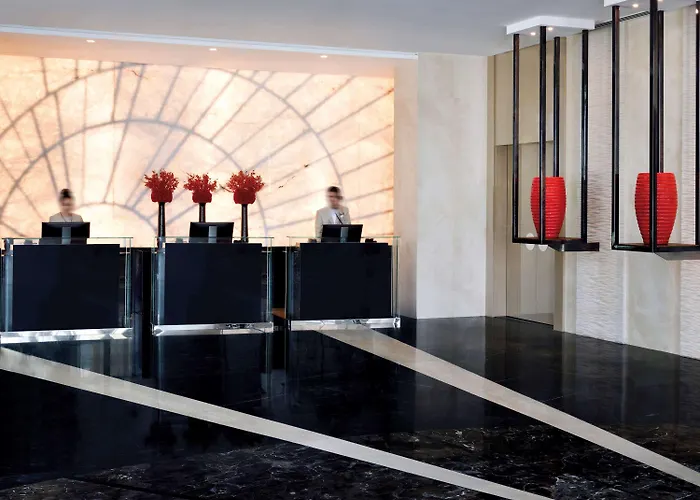 Mövenpick Hotel Apartments Downtown Dubai