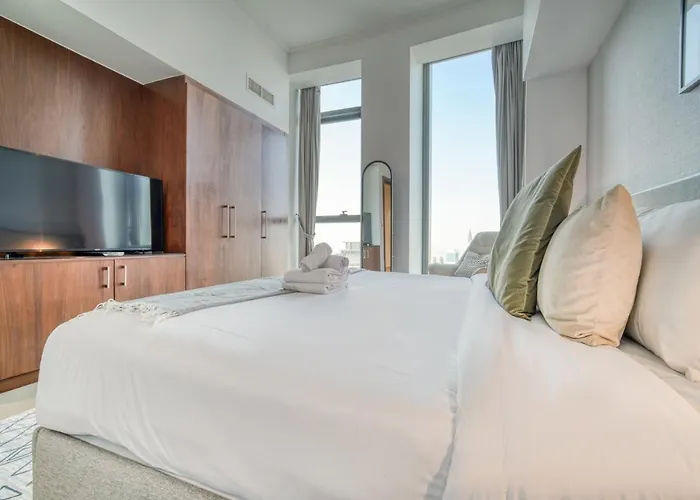 Mint Stay - Burj Vista