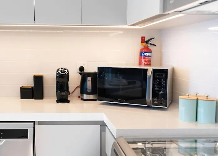 On Off Hh- Creek Harbour-Lavish Parisian 2 Br