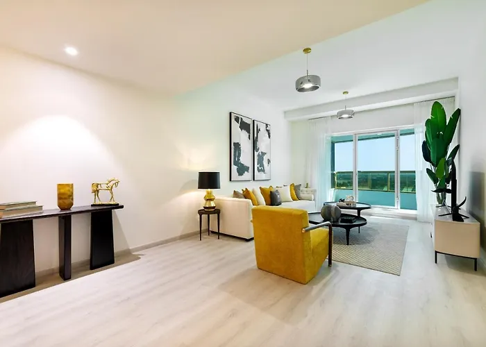 Maison Privee - Millennium Executive Tower