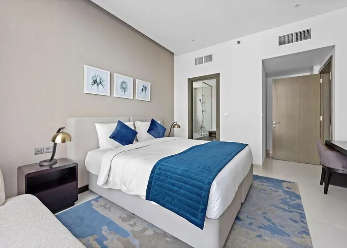 A Living Modern 1Br Apartment With Balcony & Canal View At Prive-517 Business Bay