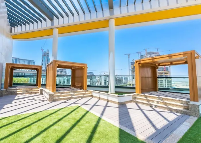 Eagles Nest !Fabulous 1 Bed Apartment!