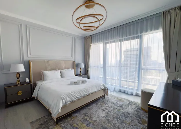 Stylish 2 Bedroom Apartment With Dubai Marina View