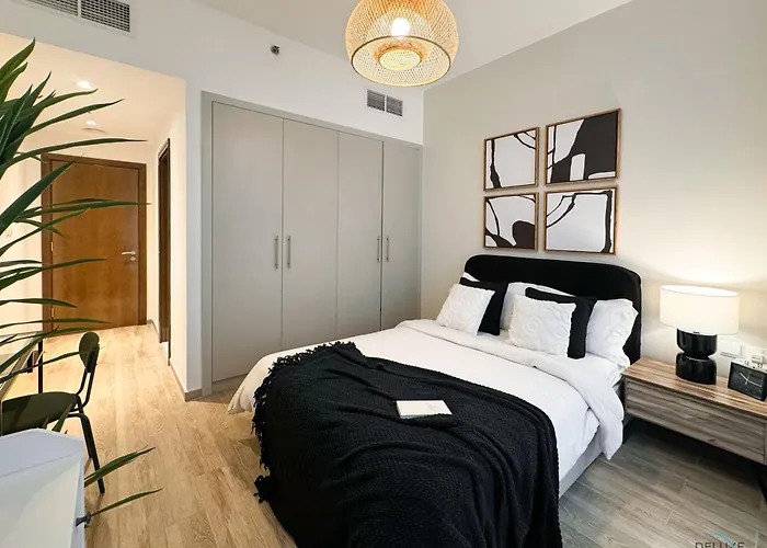 Grand 2Br Apartment In Noura Tower, Business Bay By Deluxe Holiday Homes