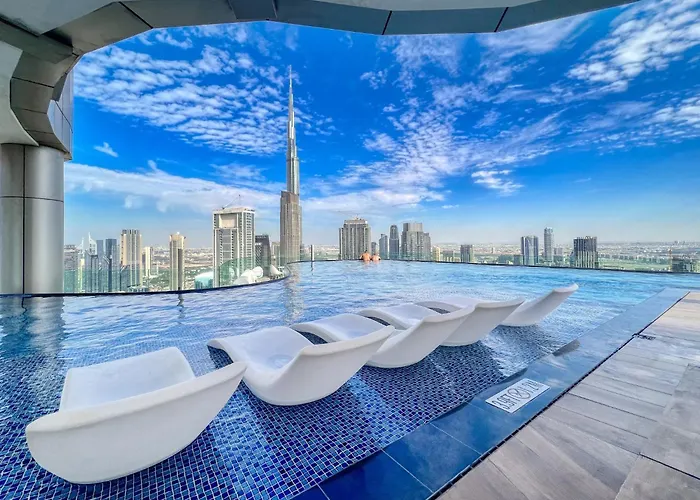 Highest Infinity Pool In Downtown Dubai