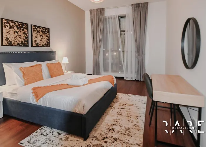 Rare Holiday Homes Offers Green Lakes Tower S3, R508 In Jumeirah Lake Towers Close To Dubai Marina & Ain Dubai