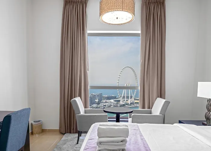 Breathtaking Sea View Apartment