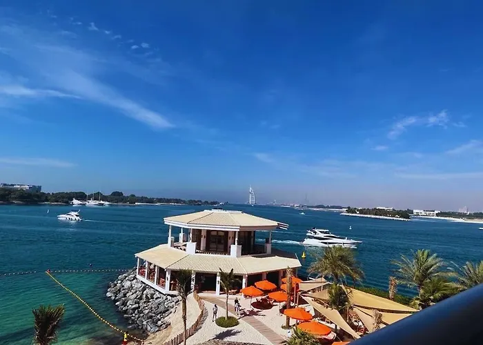 Azure Residences In Palm Jumairah