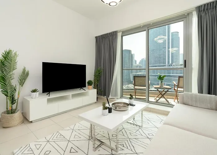 Opulent 1 Bedroom Marina View