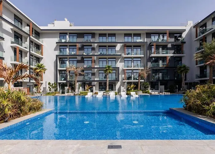 Waves - Tranquil Living 2Br Apt In Jvc With City Views