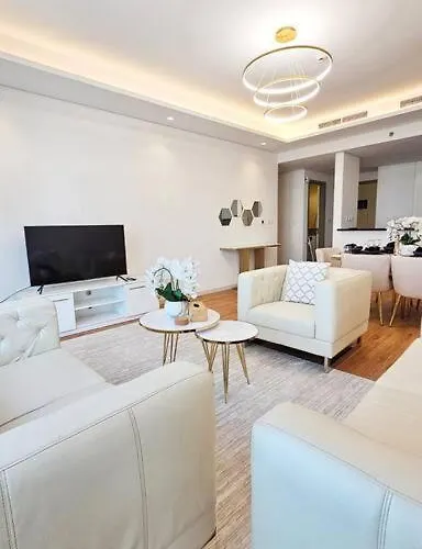 Luxury 2Br Midtown Apartment