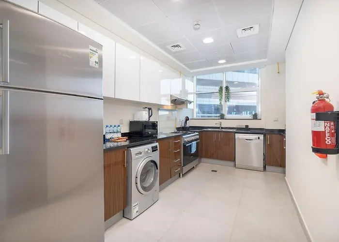 Stylish 2-Bedroom Apartment With Modern Living In Dubai Marina