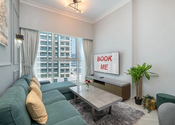 Artistic 1-Bedroom Apartment Perfect For Couple At Mayfair Tower, Business Bay!