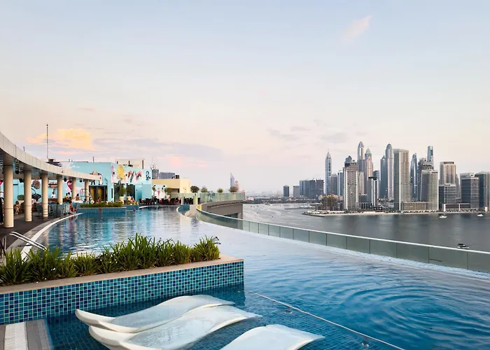Beachfront Apartment On The Palm Jumeirah With Amazing View Rooftop Infinity Pool