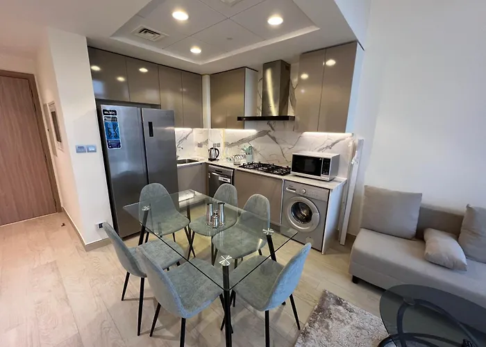 Spacious Comfortable Apartment For Your Family Or You Group