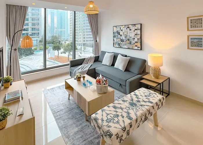 Airstay - 1Br - Pool Views - Near Marina Mall - Monthly Offer Available