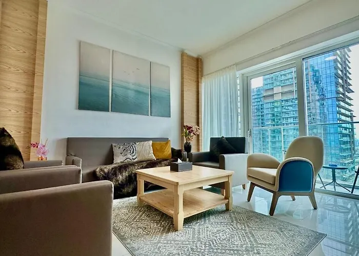 Exclusive 2Br Escape With Marina Views In Damac Heights By Bhavan Vacation Homes