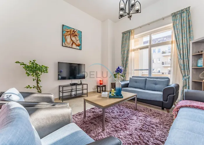 Community View 2Br With Private Balcony Near Golf Club, Sherlock House 2, Motor City By Deluxe Holiday Homes