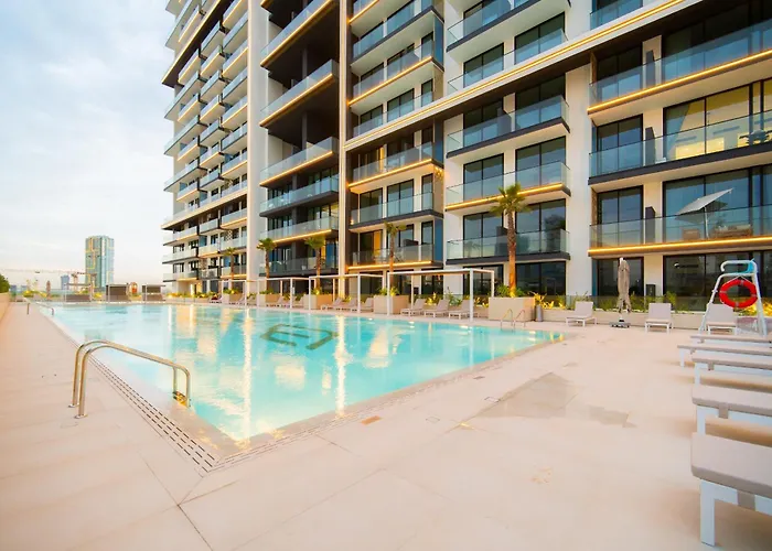Skyline Views & Calm Nights - 1Br Jvc And Free Baby Gear
