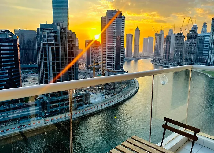 Vserve Stylish Suite 1 Bedroom With Burj Khalifa And Canal View