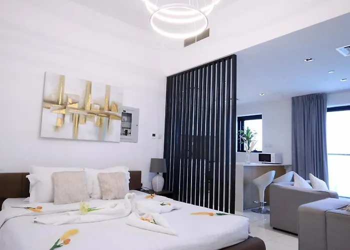 Beautiful Studio Is For Rent In The Heart Of Dubai