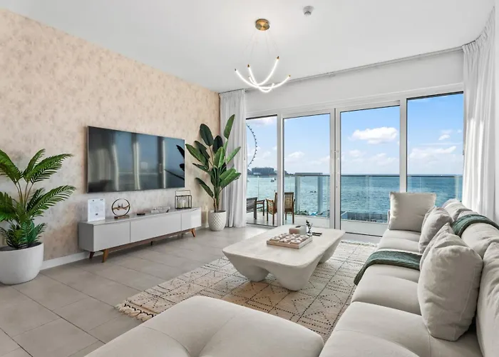 La Vie Luxe - 2Br Plus Gr With Stunning Marina Views-20