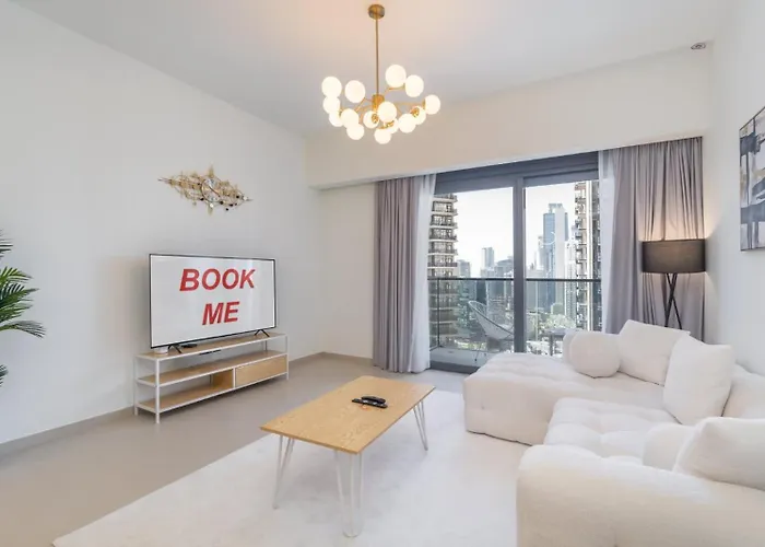 Full Luxury In This 2 Bedroom With Skycraper Views