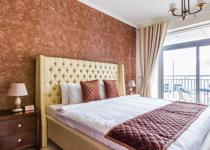 Faraway Homes - Burj Views