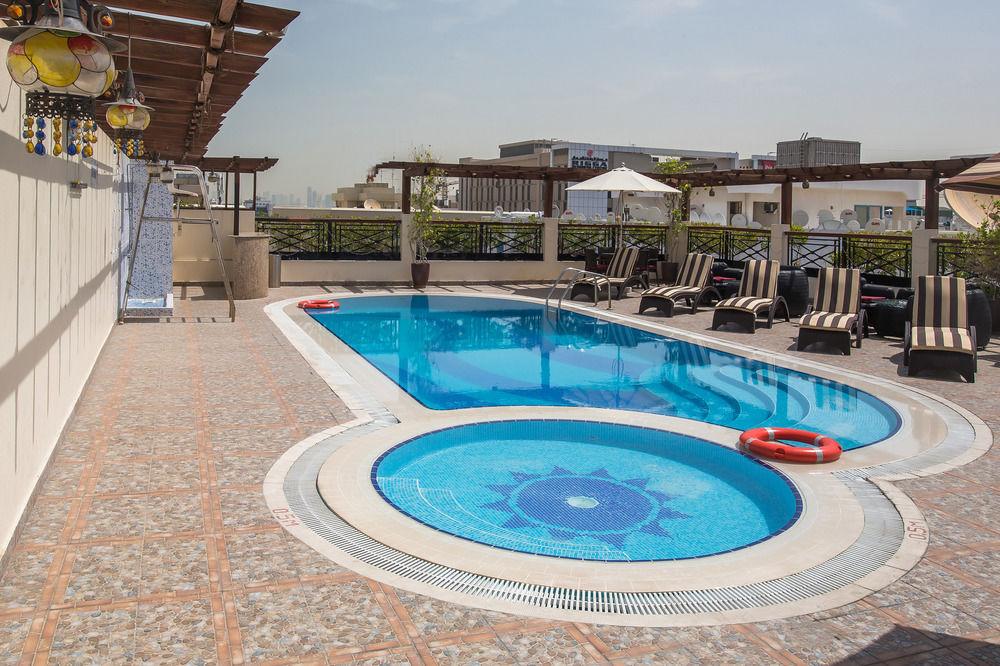 Landmark Summit Hotell 4*