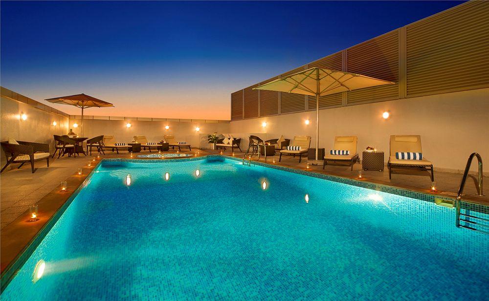 Ramada By Wyndham Deira 4* Dubai