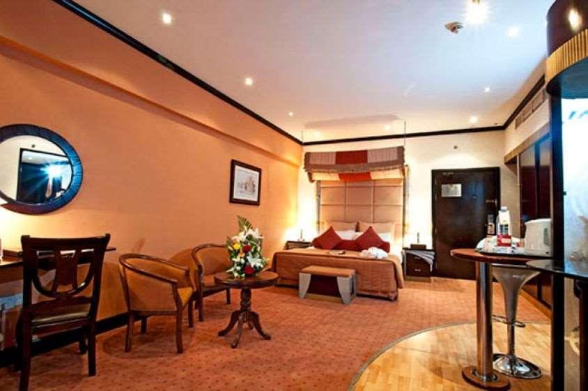 Hotel Al Jawhara Metro 2*
