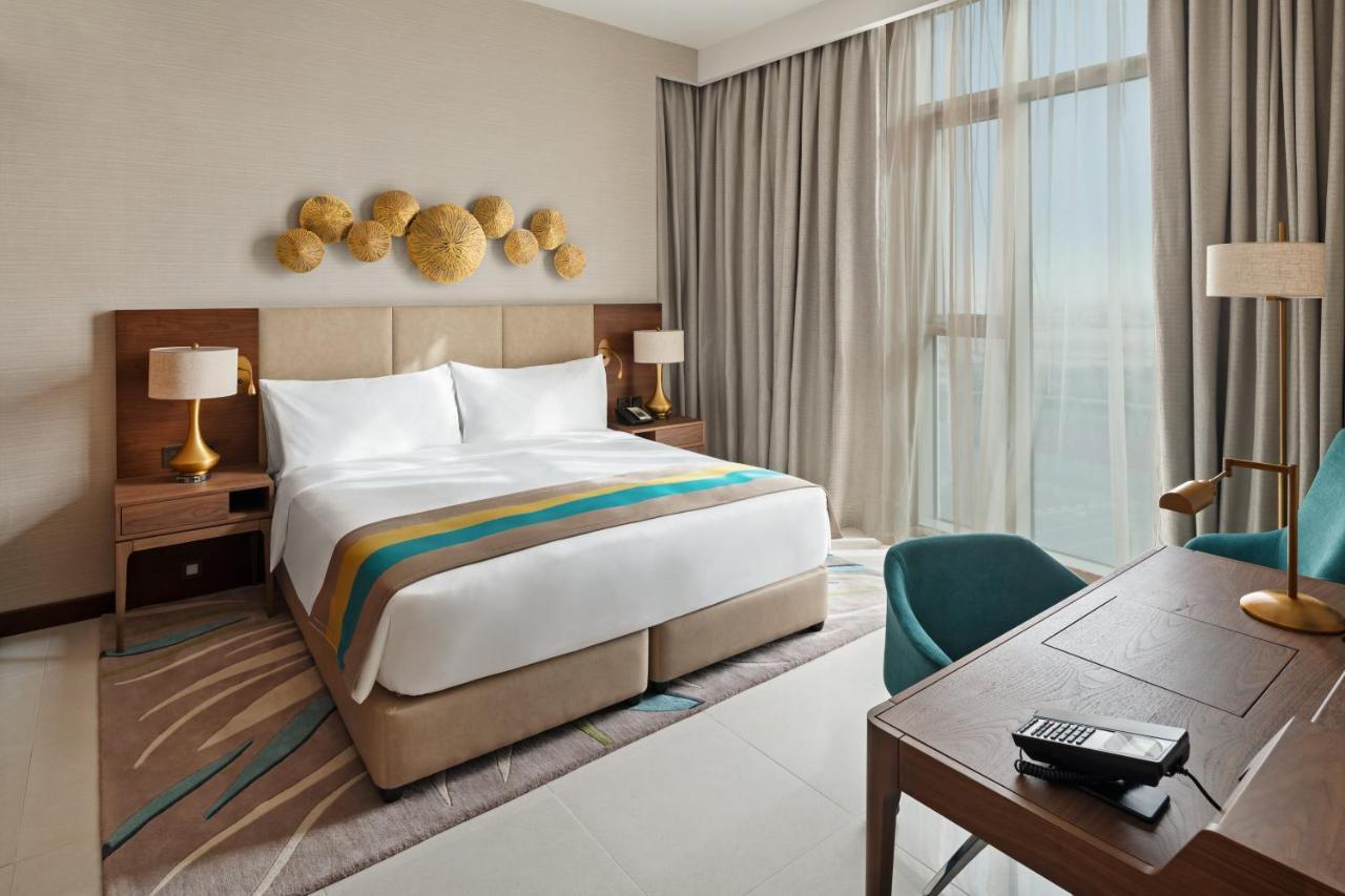 Al-maktoum Airport By Ihg 4*