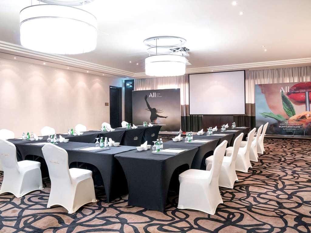 Rixos The Palm Luxury Collection Hotel