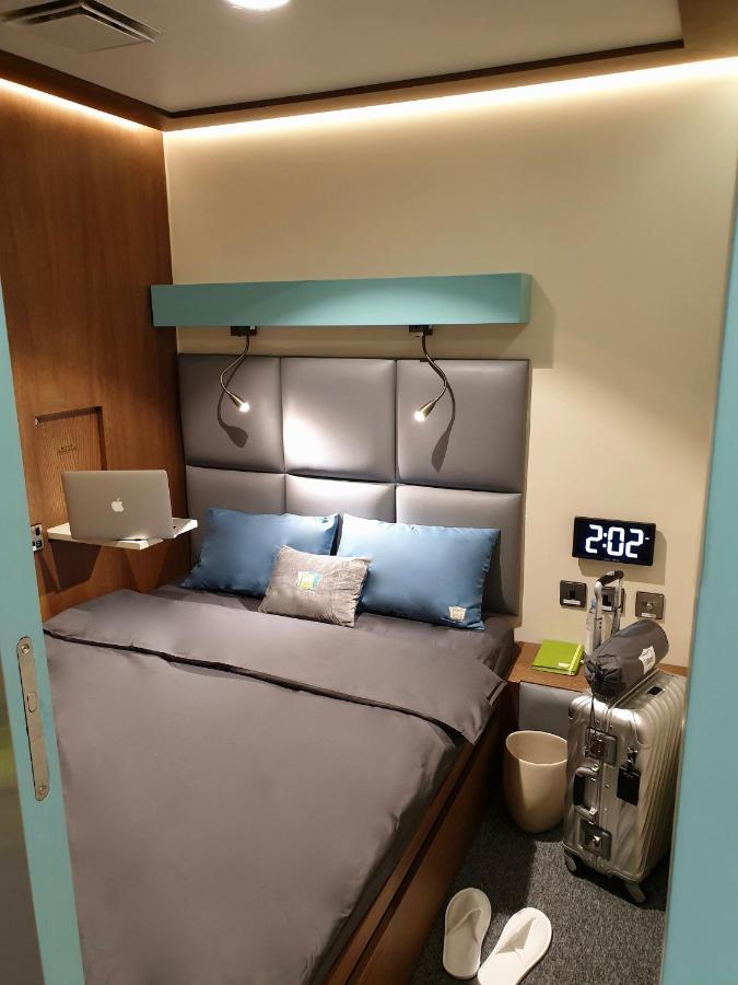 Sleep 'n Fly Sleep Lounge, C-gates Terminal 3 - Transit Only Hotel cápsula