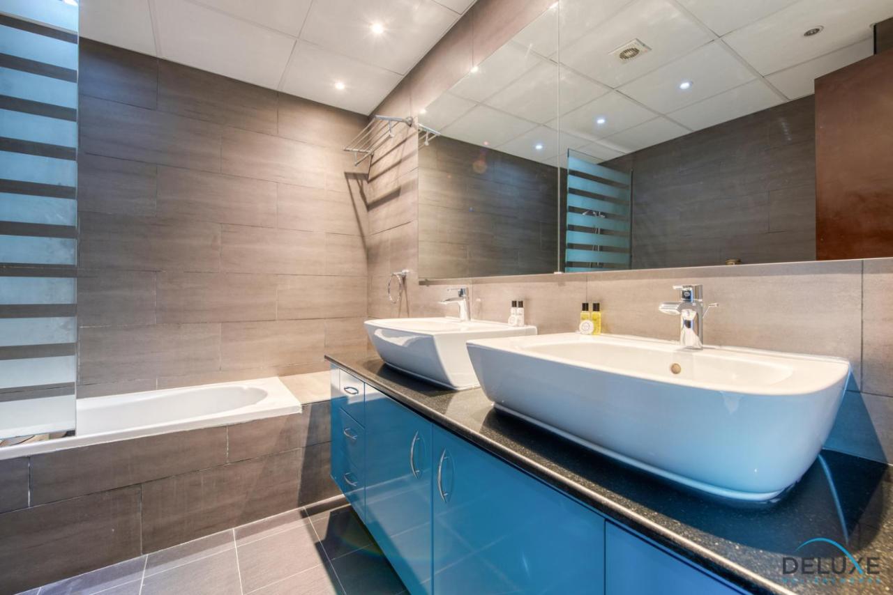 Lovely 2br At Dec Tower 2 Marina By Deluxe Homes