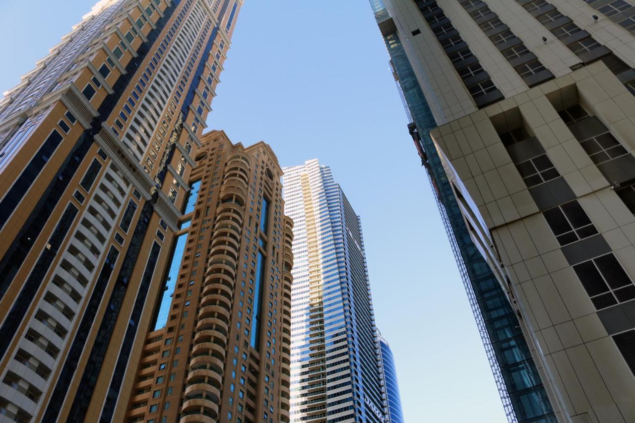 Hospedagem domiciliar Luxurious Beach Front With Sea View-private Bathroom Dubai
