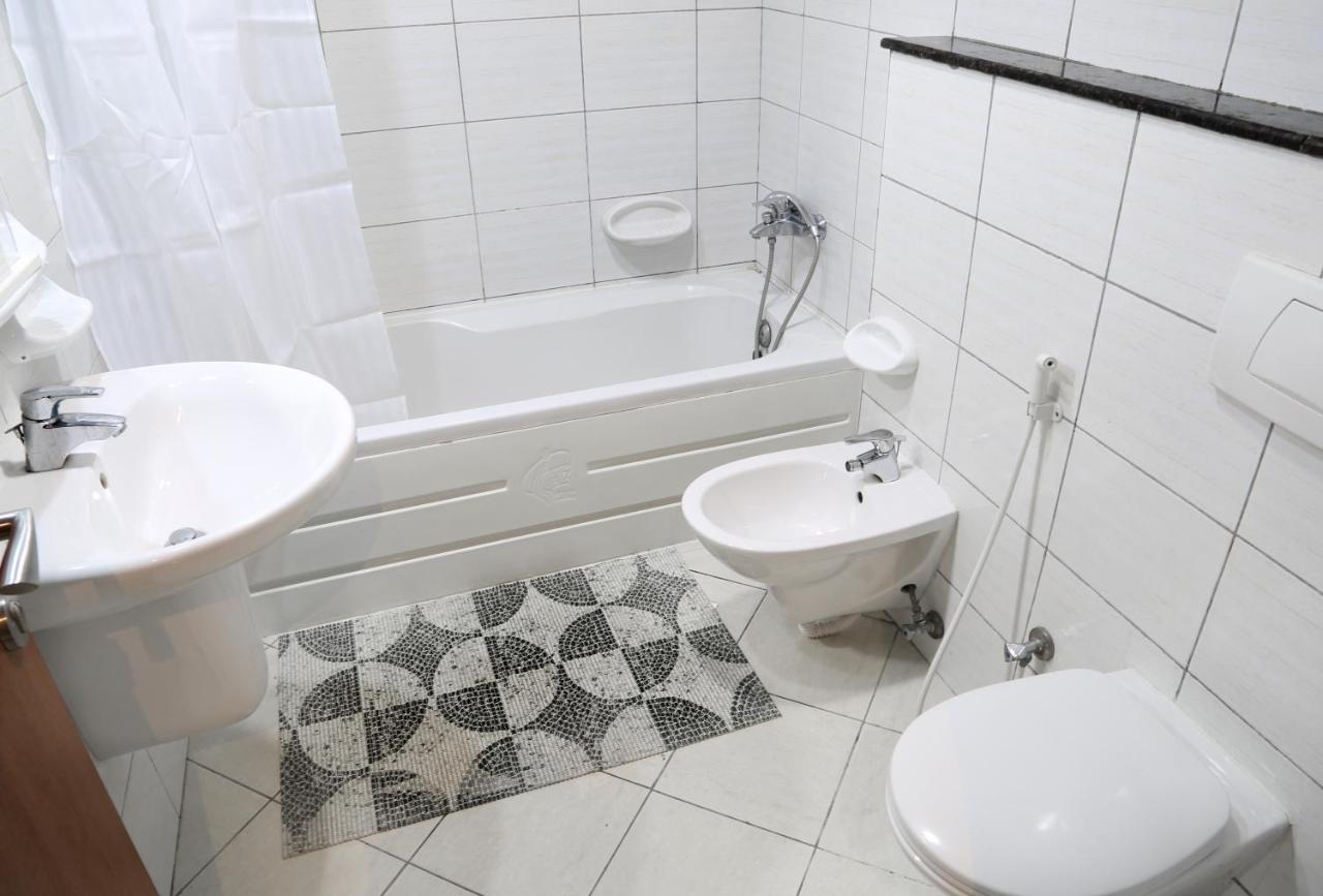 Luxurious Beach Front With Sea View-private Bathroom Hospedagem domiciliar *