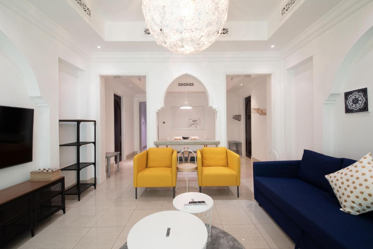 Maison Privee - Opulent Apt Beside Mall W Burj Khalifa Views Dubái