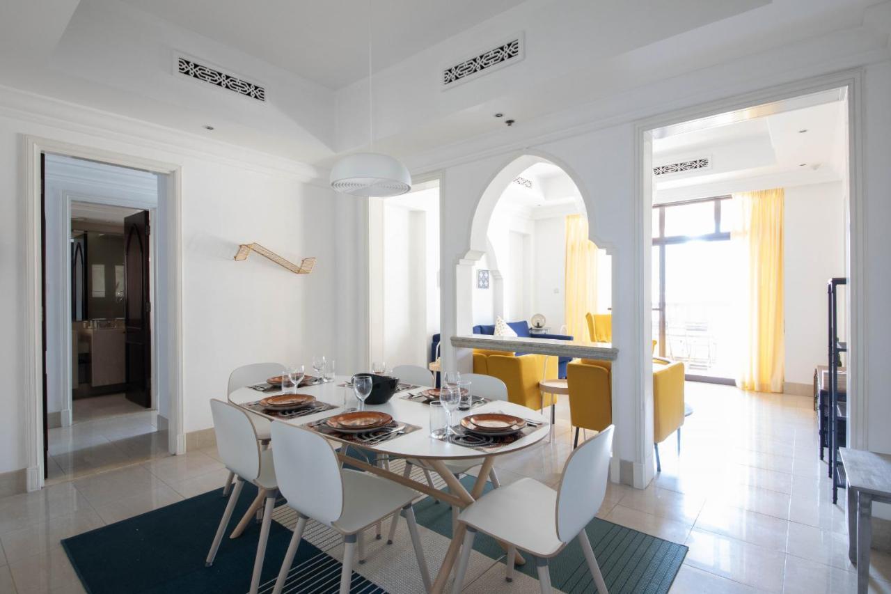 Apartamento Maison Privee - Opulent Apt Beside Mall W Burj Khalifa Views Dubái