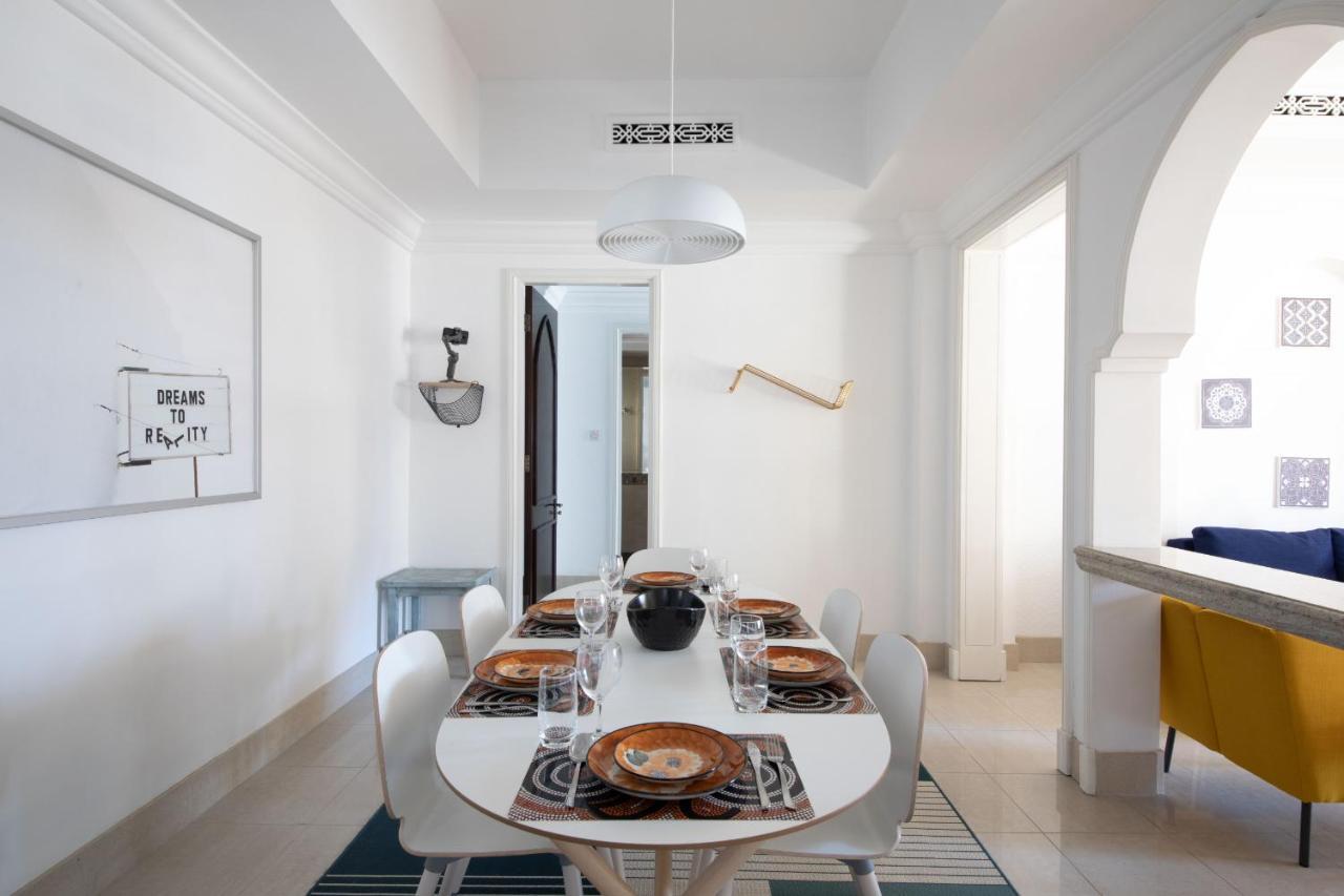 Maison Privee - Opulent Apt Beside Mall W Burj Khalifa Views * Dubái