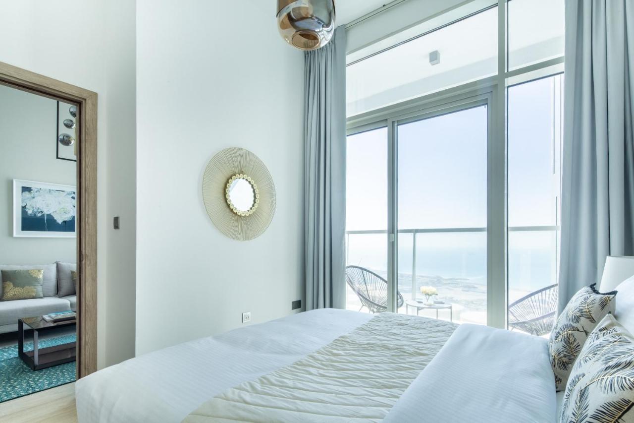 Frank Porter - Studio One Dubai