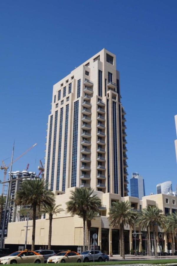 Close To Burj Khalifa & Mall With Relaxing Balcony, Claren Tower 1, Downtown By Deluxe Homes Dubaï