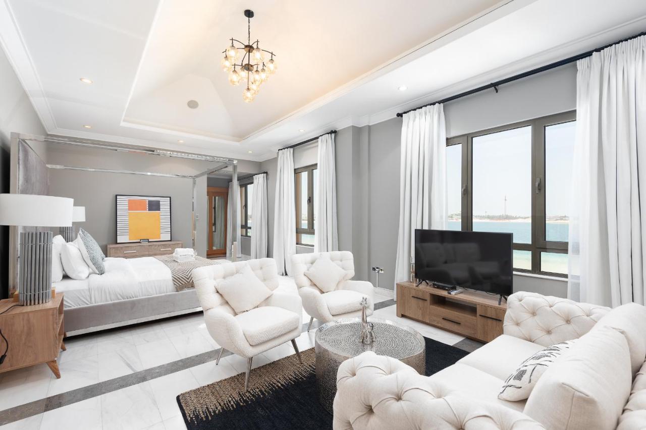 Maison Privee - Prvt Pool & Beach! In Luxury Palm Jumeirah Dubái