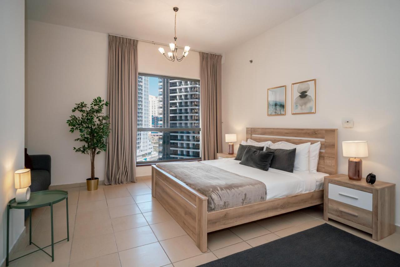 Apartemen Higuests - Modern Apt In Jbr With Pool, Gym, And Kid's Area Dubai