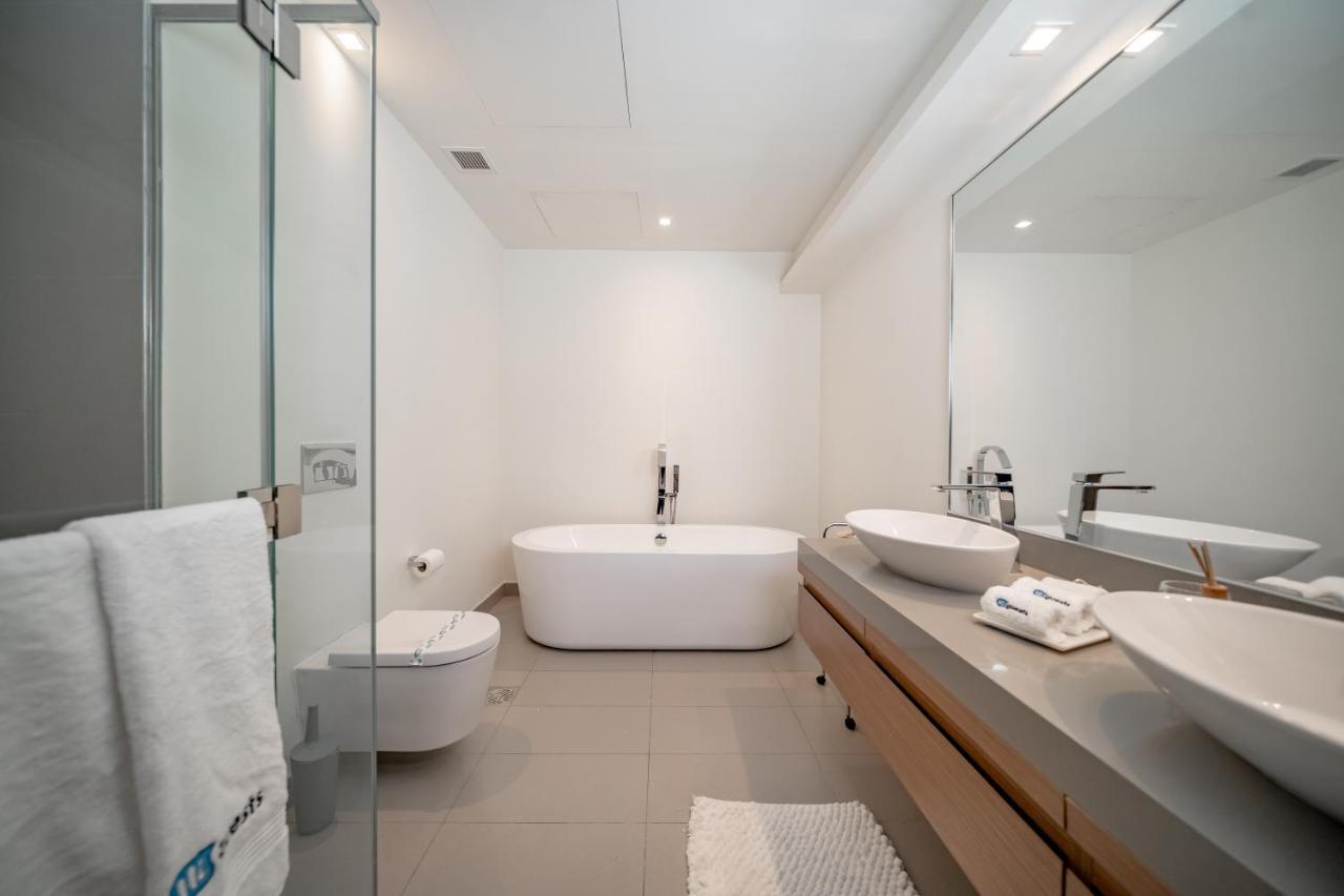 Higuests - Stunning Family Size Apt With Panoramic Views Appartement *